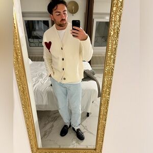 Meet your Posher, Gio